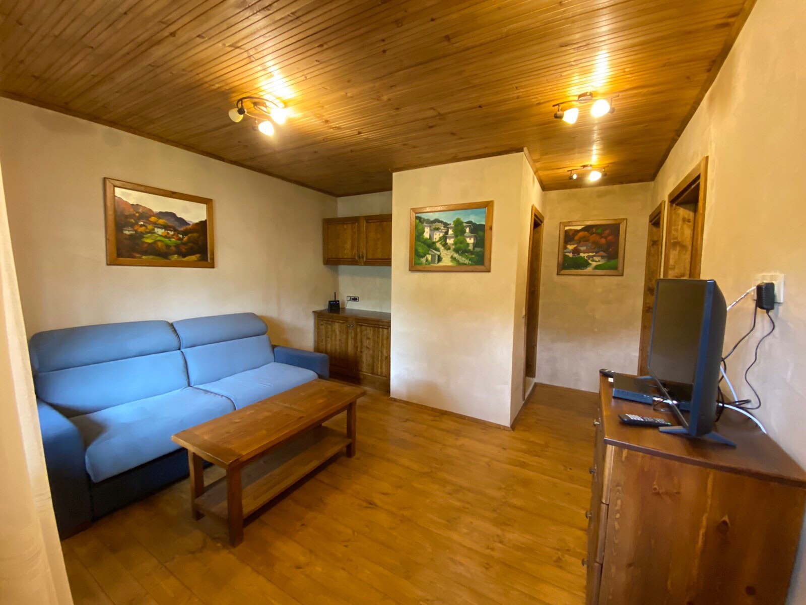 Stone and wood details in the guest house