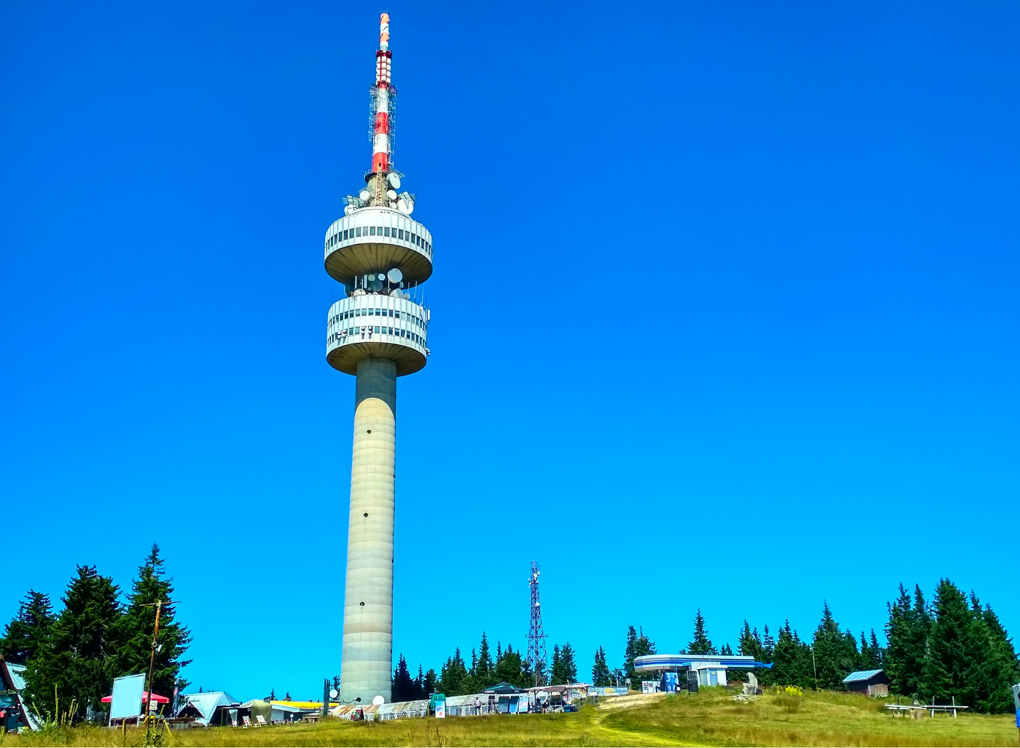 Snezhanka Peak